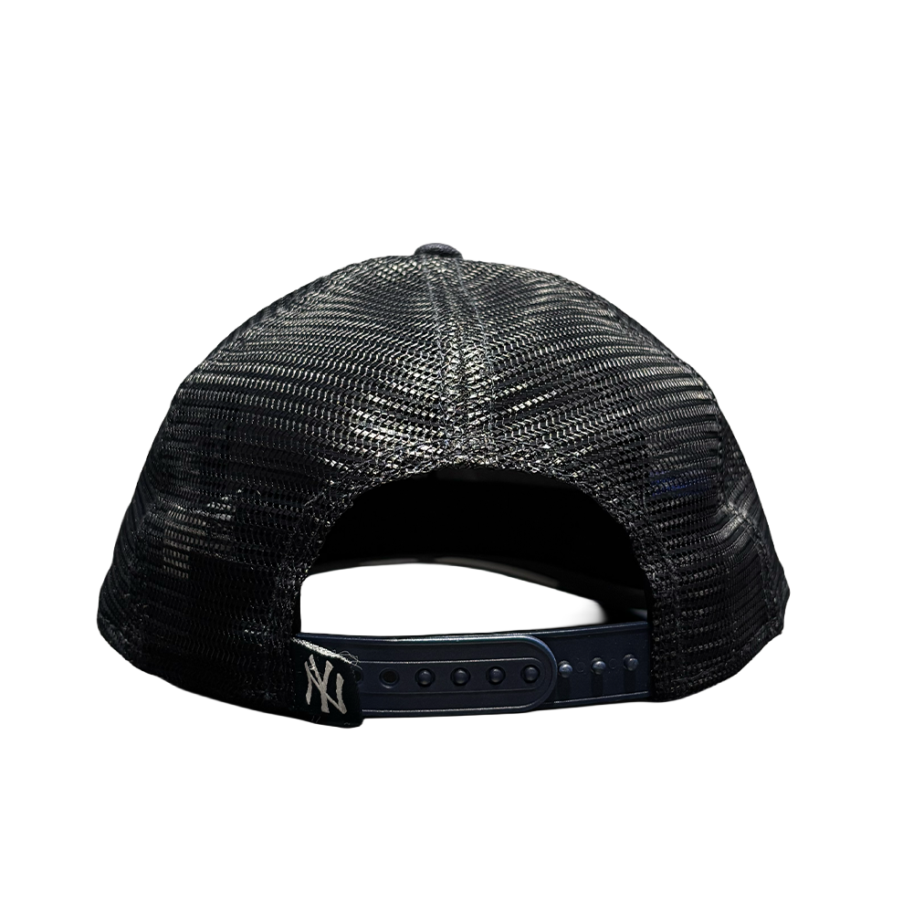New Era New York Yankees Mesh Snapback
