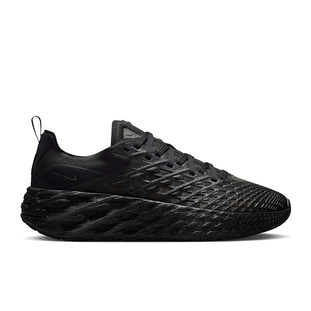 Nike Ava Edge