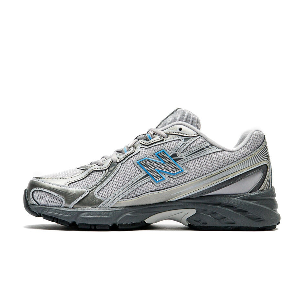 New Balance 740