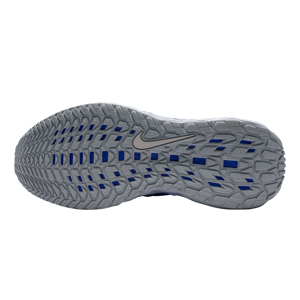 Nike Ava Edge