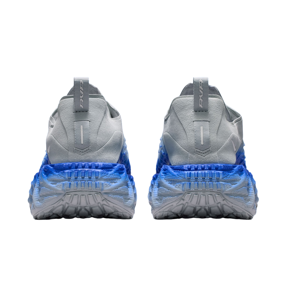 Nike Ava Edge